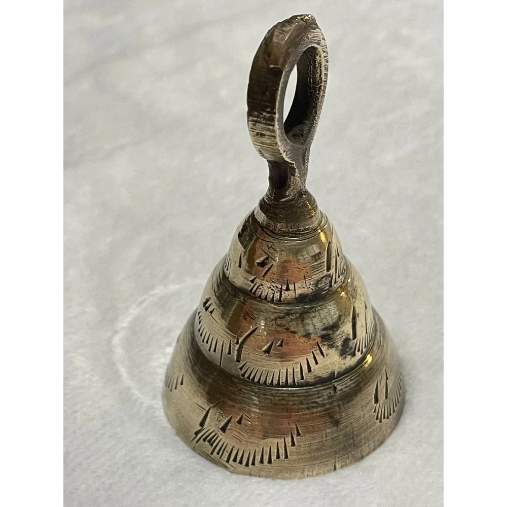 Antique Hand Carved Solid BrassBell Made in India missing clapper from inside